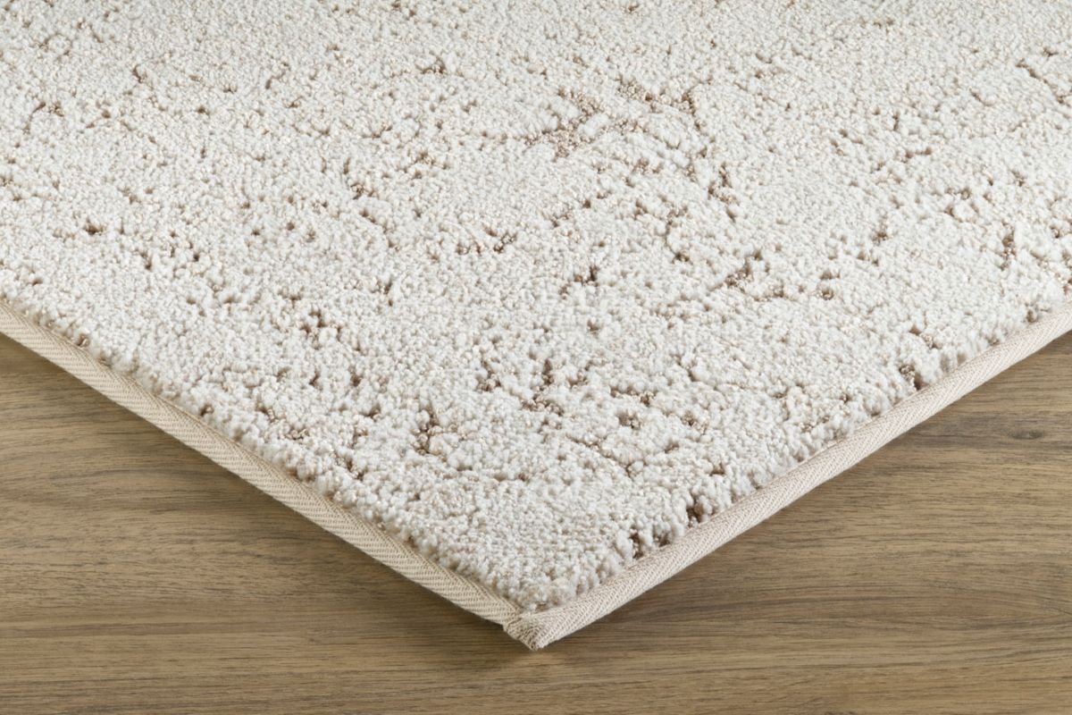 13 Beige
